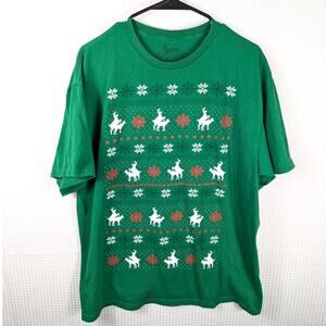 Spencers Christmas T-Shirt XL Green Reindeer Snowflake Ugly Sweater Graphic Tee
